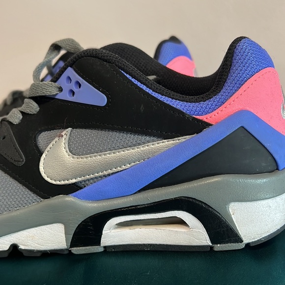 💫Girl's Nike Air Structure - Picture 3 of 7